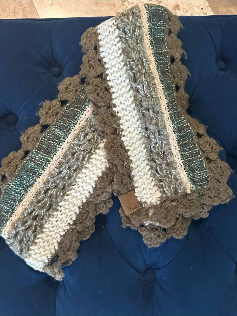 Fossil Vintage Scarf Textured Knit Scarf in Cream, Brown & Teal